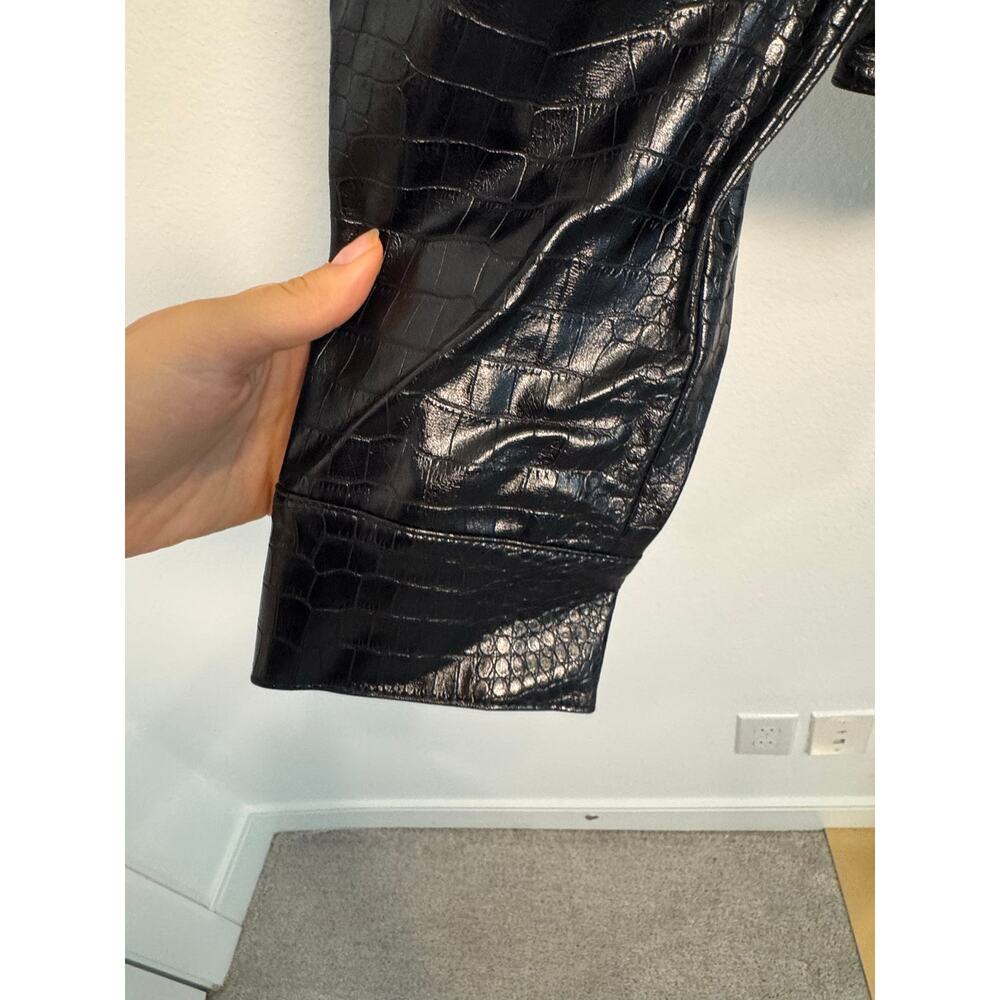 Calvin Klein | Embossed Cropped Jacket - Picture 4 of 8